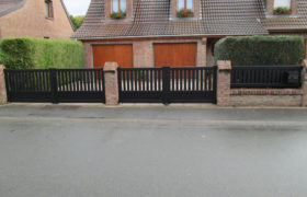 Remplacement de portail double de battants et clôture à La chapelle d’Armentières. Avant